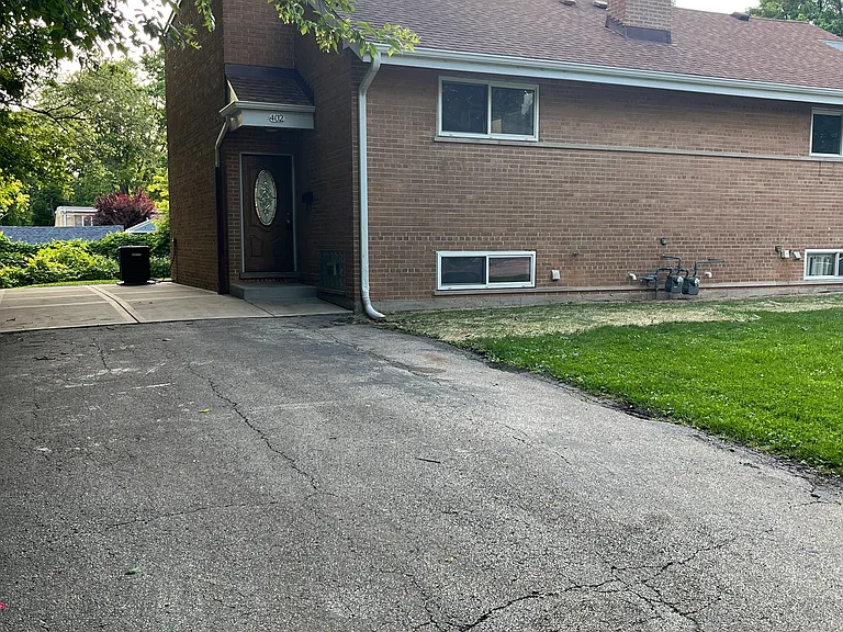 402 N Gerard Ave #402 — Photo 2