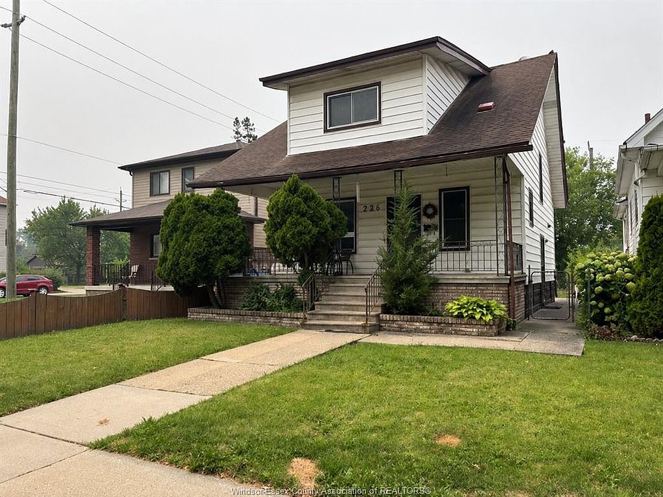 1st image of 781 Pierre Ave
