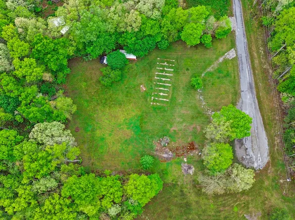 29 Wallop Ln, Crossville, TN 38571