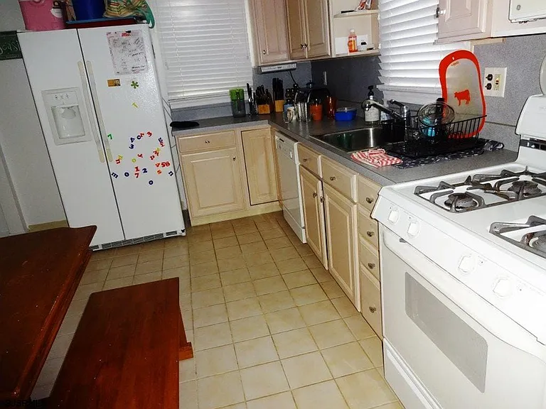 114 N Brunswick Ave — Photo 8