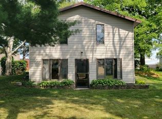 460 4th Ave S, Isle, MN 56342