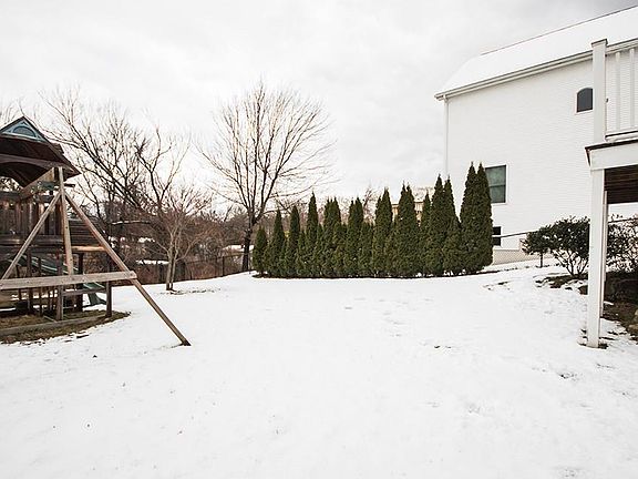 2nd image of 1277 Douglas Ave