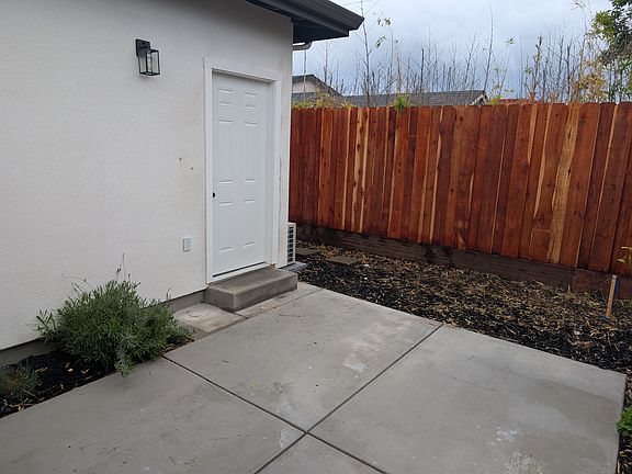 5th image of 2518 Parkland Ct