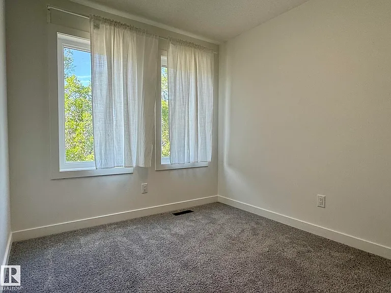 10125 116th Ave NW — Photo 7