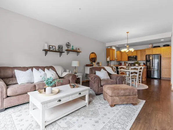 4765 Victor Path Unit 6, Hugo, MN 55038