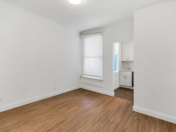 2nd image of 1424-1428 Polk St #32