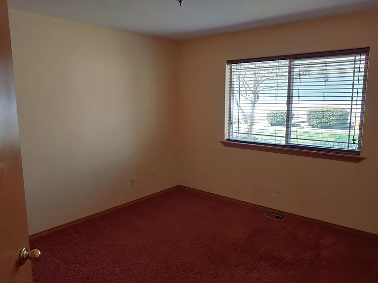 173 E Jeffrey Pine Ln — Photo 10