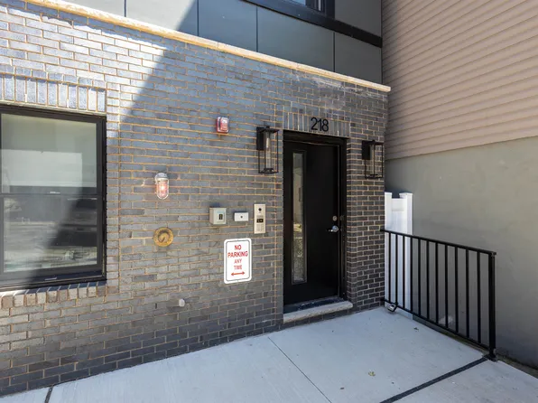 218 Hancock Avenue image 3 of 36