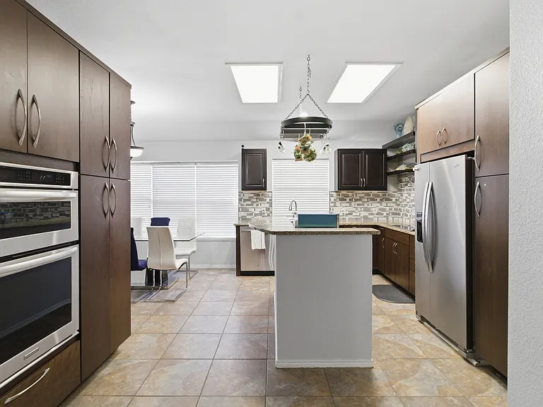 2707 Rocky Creek Dr — Photo 14