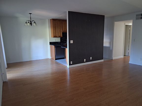 3rd image of 259 N Capitol Ave Unit 287