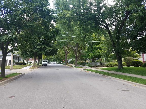 4th image of 105 Park Dr