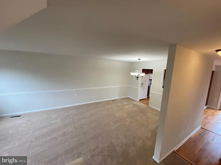 12116 Stallion Ct — Photo 3