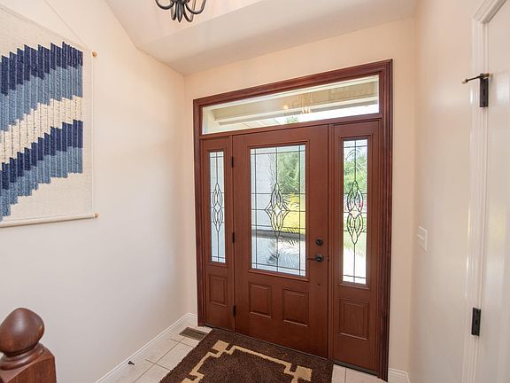 4th image of 344 Rosebank Ln