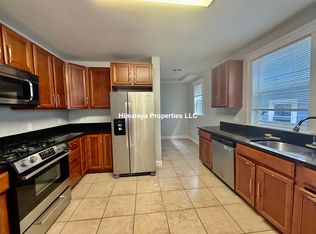 222-224 Calumet St #1X, Roxbury Crossing, MA 02120