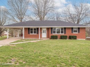 211 Indian Meadow Dr, Jefferson City, MO 65101