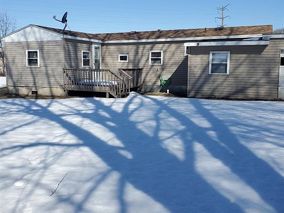 2nd image of 2027 Margaret Dr