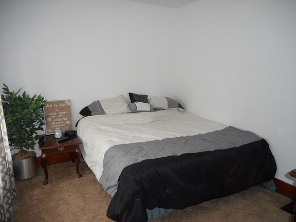 2nd image of 225 NW 6th St