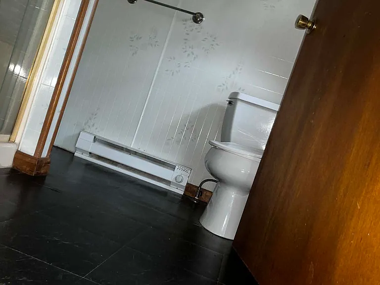 9 N Diamond St #1 — Photo 5