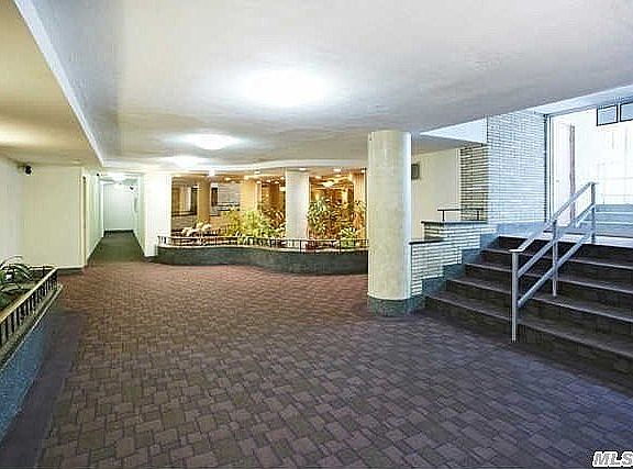 3rd image of 4601 39th Ave APT 523