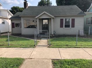 235 Logan St, Circleville, OH 43113