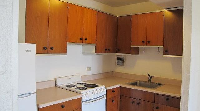2nd image of 1415 Victoria St APT 608