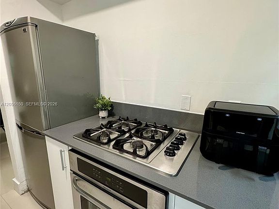 3rd image of 1604 Drexel Ave APT 104