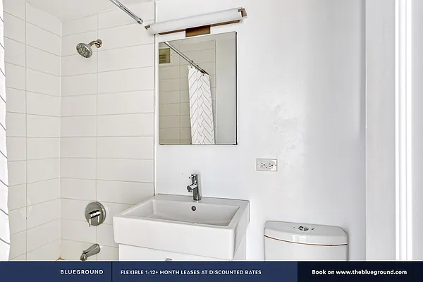 Rented by The Blueground | media 14