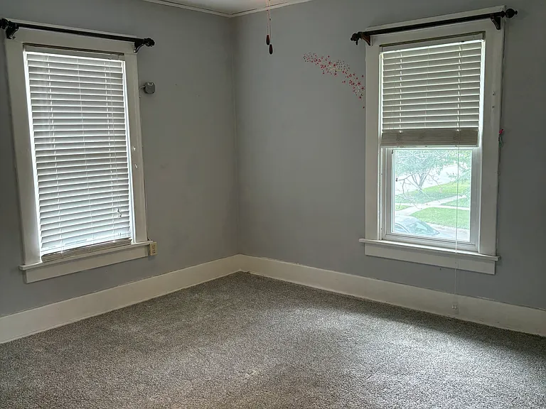 407 S Nebraska St — Photo 18