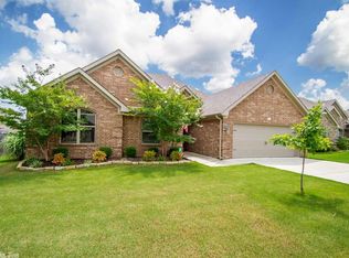 3130 Palomino Dr, Benton, AR 72015