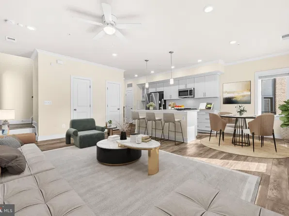 15588 Grade Line Pl Unit 91, Woodbridge, VA 22191