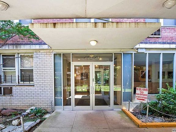 2nd image of 13810 Franklin Ave APT 5M