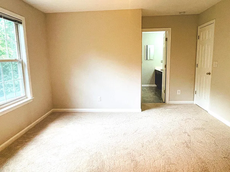 9 Scarlet Oak Cir — Photo 16