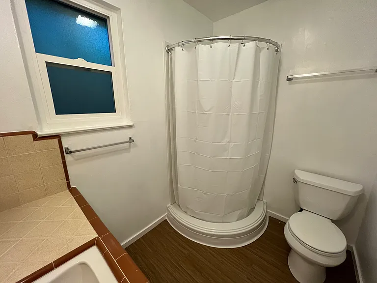 245 Clearview Pl #1/5 — Photo 13
