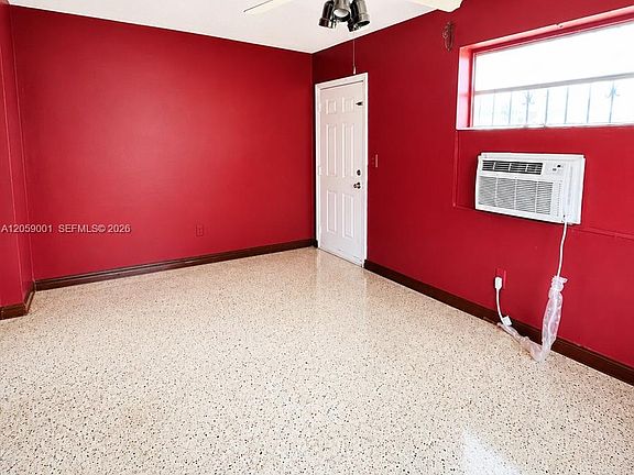 5th image of 3210 NW 22nd Ave #1