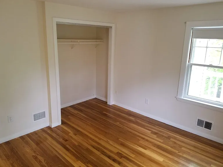 25 Bellevue Rd — Photo 6