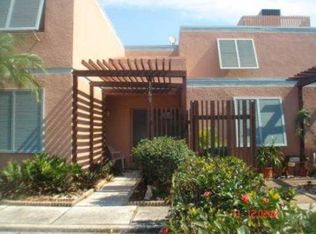 1161 Windward Dr, Pembroke Pines, FL 33026