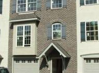 530 Bridle Path Ln, Red Lion, PA 17356