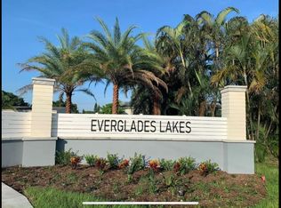 3520 SW 52nd Ave, Fort Lauderdale, FL 33314