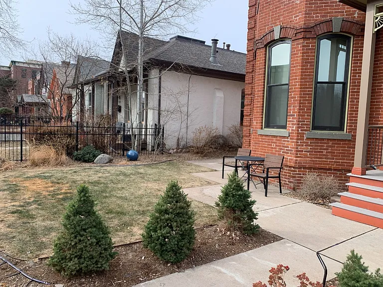 2531 Curtis St #2 — Photo 3