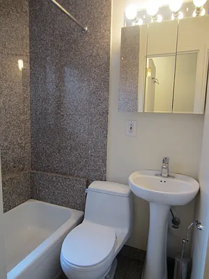 Rented by Majesty Management | media 38