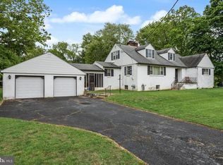 421 Irving St, Moorestown, NJ 08057
