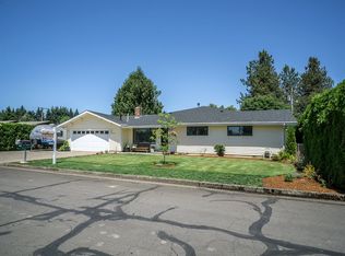 32097 Peppermint Ln, Eugene, OR 97408