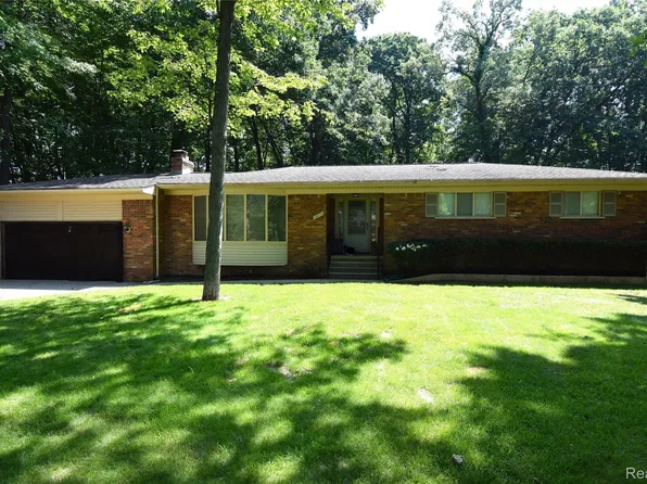 53620 Odilon Ave, Shelby Township, MI 48316