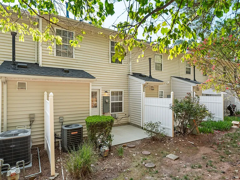 3406 Tarleton W — Photo 19