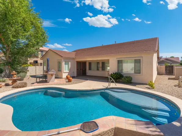 8614 W Morten Ave, Glendale, AZ 85305