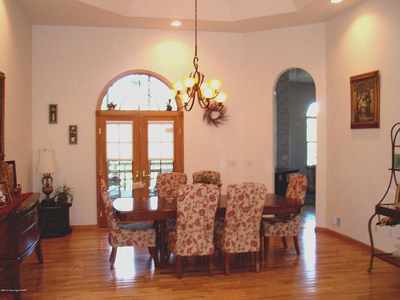 3rd image of 264 Eastshore Dr