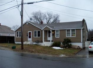 96 Louis St, Swansea, MA 02777