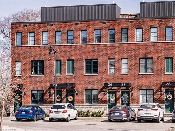 290 Barton St W #25, Hamilton, ON L8R 3P3