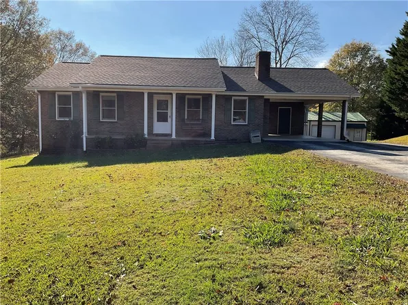 307 Cone Dr, Walhalla, SC 29691