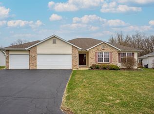 10637 Harrison Ct, Roscoe, IL 61073